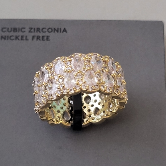 Ring - Picture 3 of 3